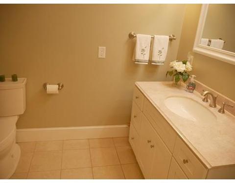 36 Elm St, Georgetown, MA 01833 photo 21