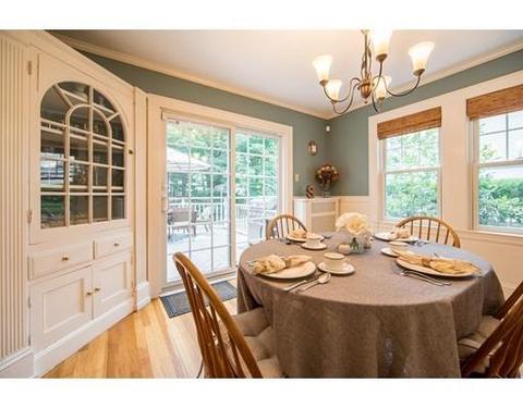233 West St, Reading, MA 01867 photo 5