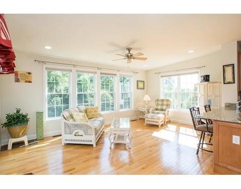 17 Howarth Dr, Upton, MA 01568 photo 11