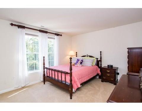 17 Howarth Dr, Upton, MA 01568 photo 22