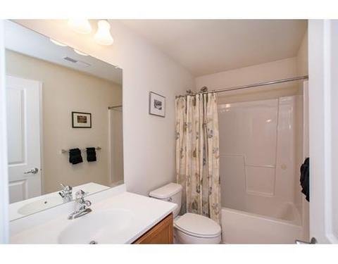 17 Howarth Dr, Upton, MA 01568 photo 24