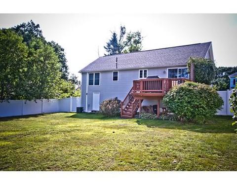 35 Bristol St, Worcester, MA 01606 photo 6