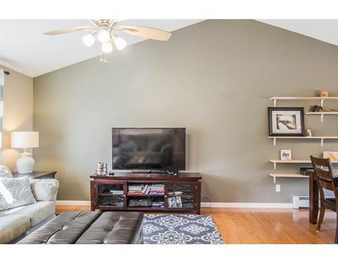 35 Bristol St, Worcester, MA 01606 photo 8