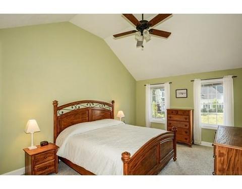 516 Roosevelt Dr, Northbridge, MA 01534 photo 13