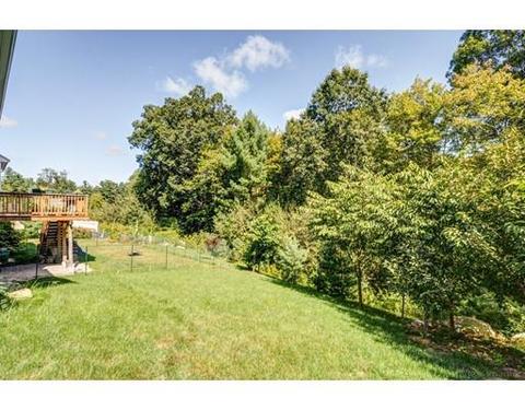 516 Roosevelt Dr, Northbridge, MA 01534 photo 25