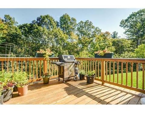 516 Roosevelt Dr, Northbridge, MA 01534 photo 23