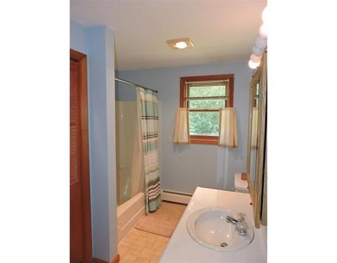 15 Lower Gore Rd, Webster, MA 01570 photo 16
