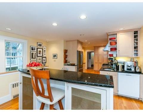 36 Pine Crest Rd, Newton, MA 02459 photo 9