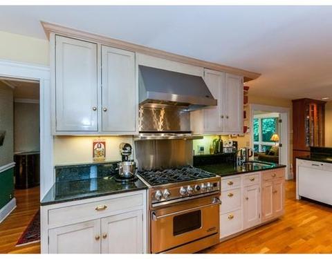 36 Pine Crest Rd, Newton, MA 02459 photo 7