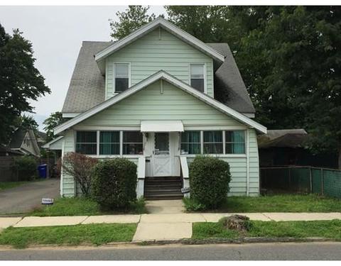128 Phoenix Ter, Springfield, MA 01104 photo 1