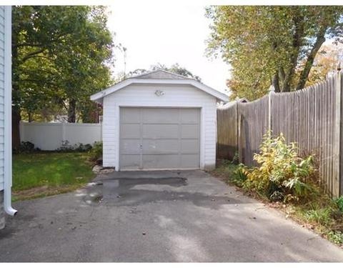 58 Lorimer St, Springfield, MA 01151 photo 5