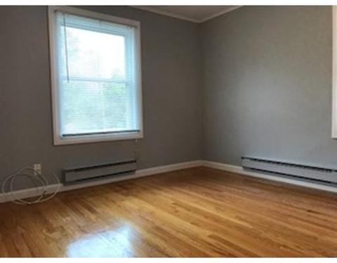 5 Pine St, Peabody, MA 01960 photo 10