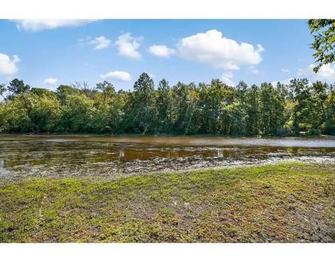 21 E Riverside Dr, Dedham, MA 02026 photo 24