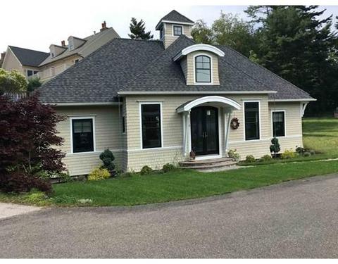 26 Canterbury St, Hingham, MA 02043 photo 4