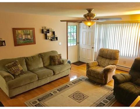 55 Crestview Dr, Florence, MA 01062 photo 3