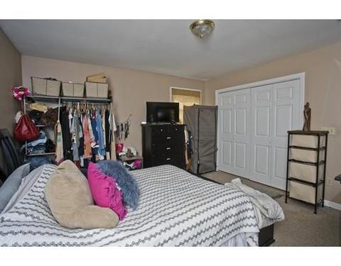 143 Barre St, Springfield, MA 01119 photo 9