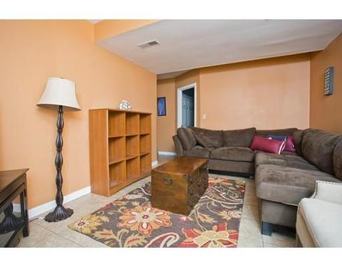 143 Barre St, Springfield, MA 01119 photo 17