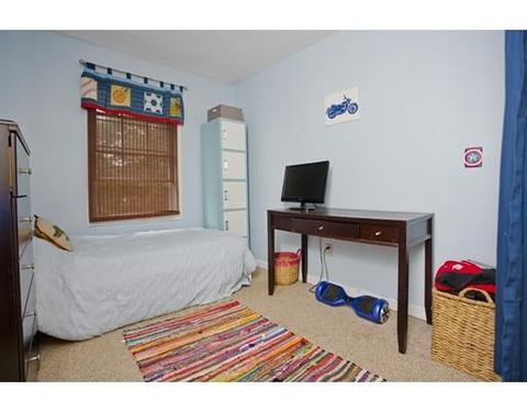 143 Barre St, Springfield, MA 01119 photo 12