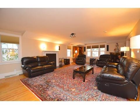 5 Walnut St, Stoneham, MA 02180 photo 8