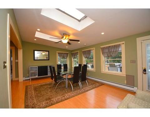 5 Walnut St, Stoneham, MA 02180 photo 3
