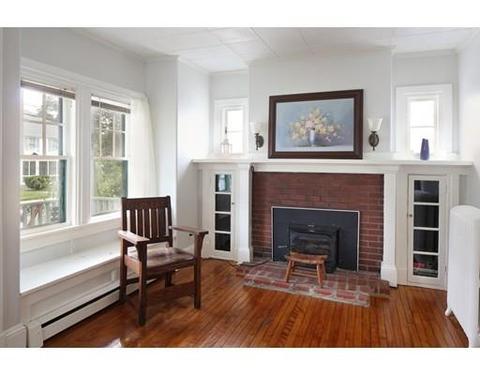 127 High St, Wareham, MA 02571 photo 2