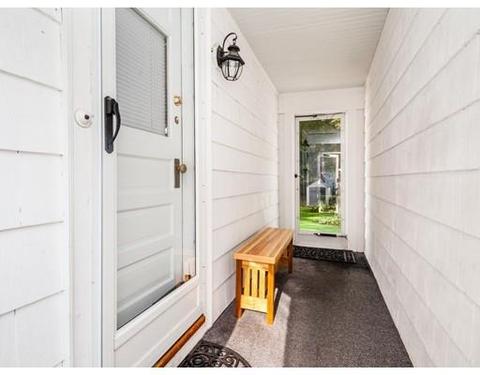 36 Forest St, Wakefield, MA 01880 photo 11