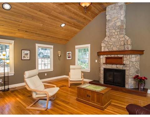 82 Coronation Dr, Dedham, MA 02026 photo 2