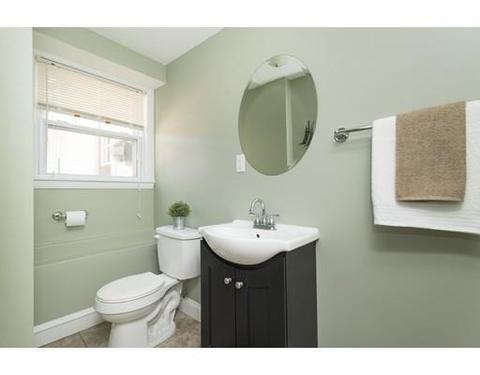 38 S Gate St, Dedham, MA 02026 photo 9