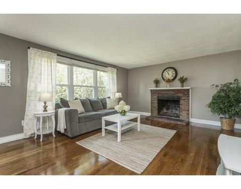 38 S Gate St, Dedham, MA 02026 photo 2