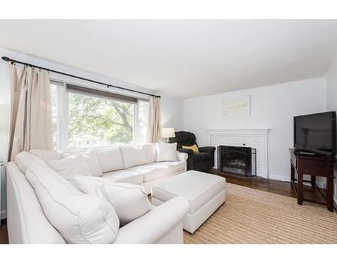 357 West St, Reading, MA 01867 photo 8