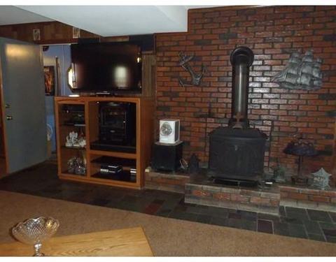 25 Ohio Ave, Chicopee, MA 01013 photo 10