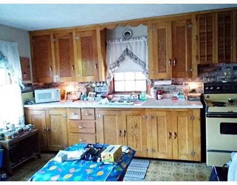 11 Rose Ln, Worcester, MA 01607 photo 3