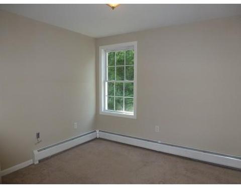 25 Gates Rd #B, Worcester, MA 01603 photo 9