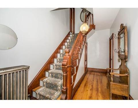 29 Bancroft Ave, Reading, MA 01867 photo 3