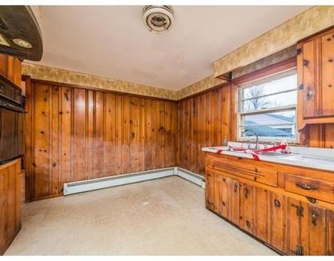 121 Samuel St, Springfield, MA 01109 photo 9