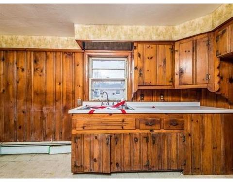 121 Samuel St, Springfield, MA 01109 photo 8
