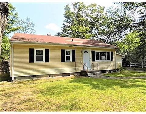 121 Samuel St, Springfield, MA 01109 photo 2
