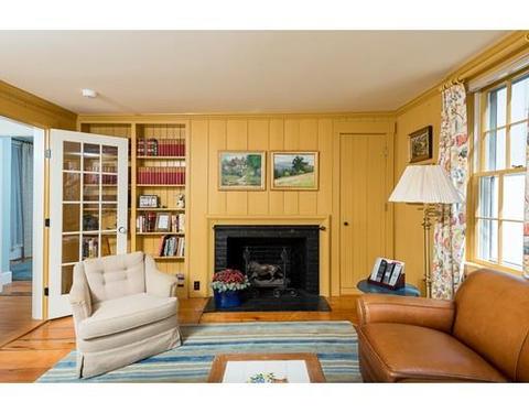 22 Lincoln St, Hingham, MA 02043 photo 8