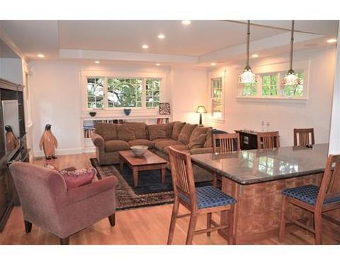 32 Mark Lee Rd, Needham, MA 02494 photo 2