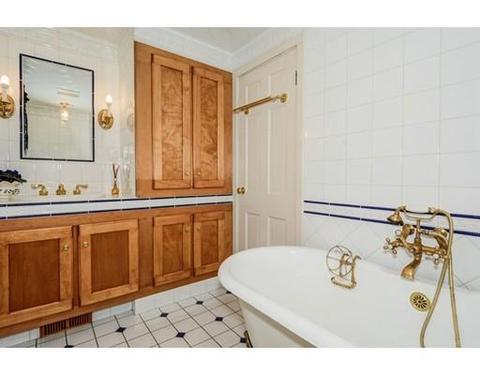 61 Walnut St, Upton, MA 01568 photo 18