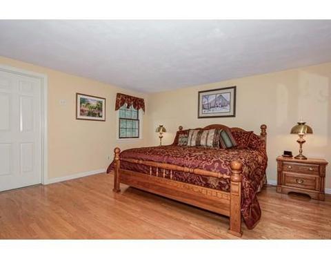61 Walnut St, Upton, MA 01568 photo 13