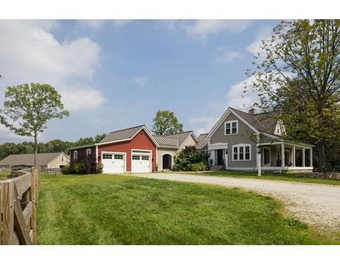 80 Prospect St, Upton, MA 01568 photo 3