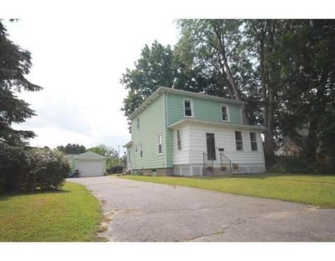 25 Bernard St, Chicopee, MA 01013 photo 3
