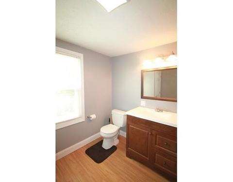 25 Bernard St, Chicopee, MA 01013 photo 16