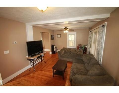 25 Bernard St, Chicopee, MA 01013 photo 10