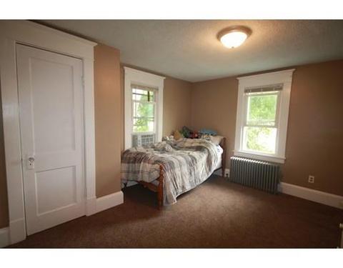25 Bernard St, Chicopee, MA 01013 photo 19