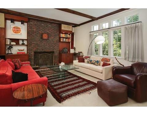334 Kent St, Brookline, MA 02446 photo 4
