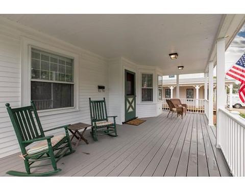 67 Warren St, Needham, MA 02492 photo 3