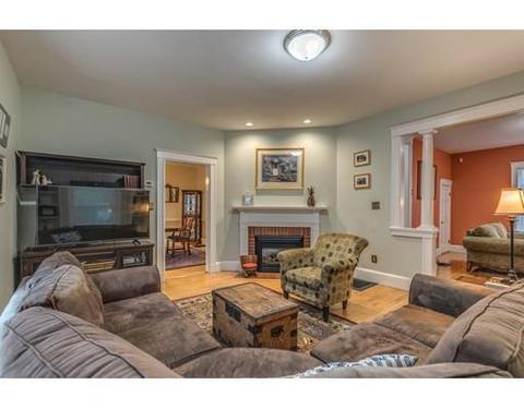 67 Warren St, Needham, MA 02492 photo 9