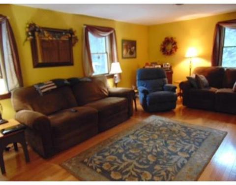 146 Bridge St, Raynham, MA 02767 photo 8
